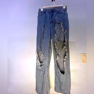 Ripped Women’s Jeans